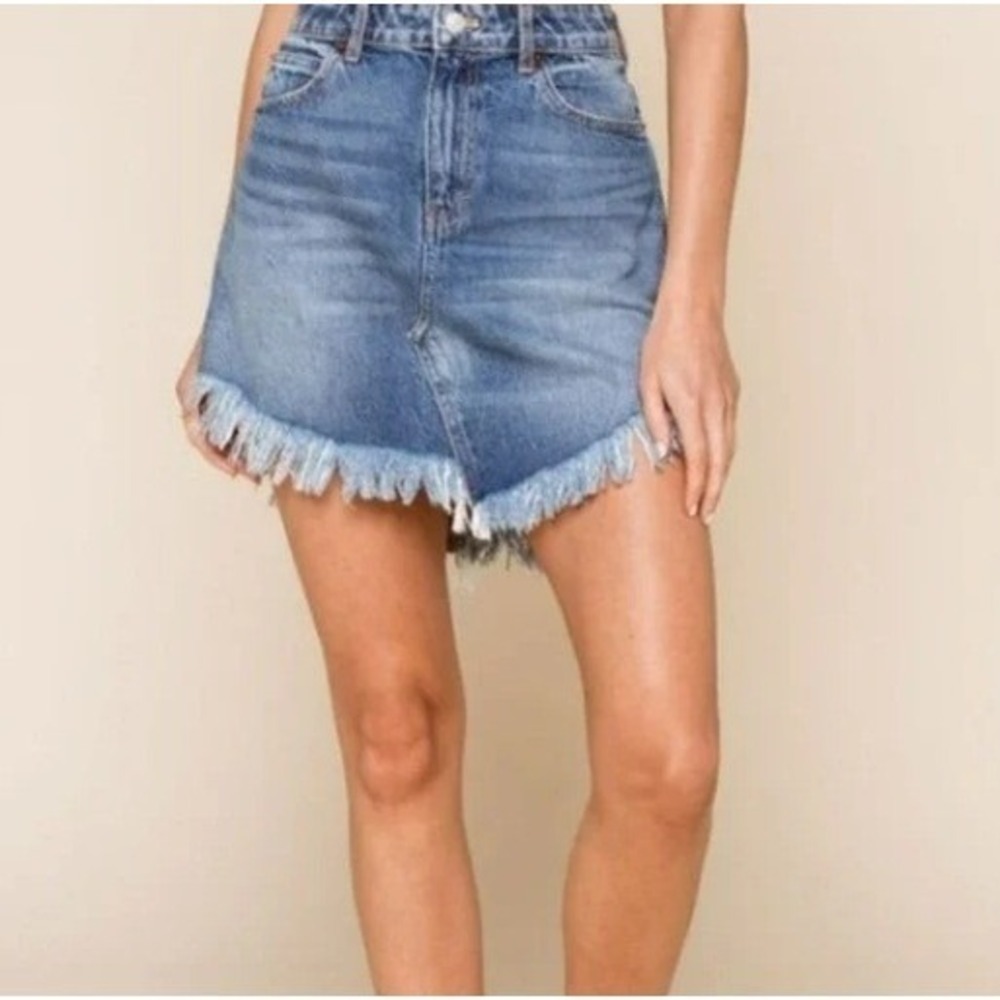 WE THE FREE Denim Fringe Skirt Distressed Blue Cutoff Raw Hem Size 25 XS